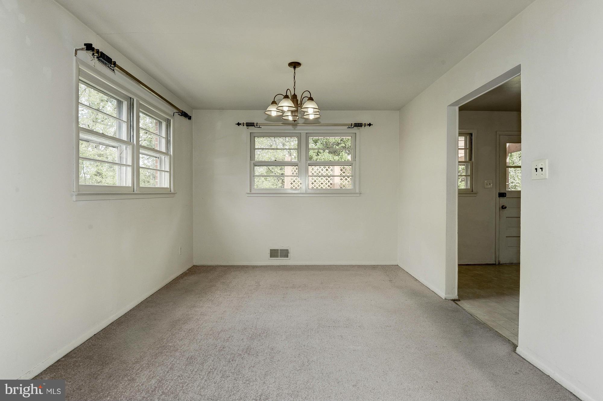 8114 Carrick Lane Springfield, VA 22151 - Photo 8 of 23 Dining Room