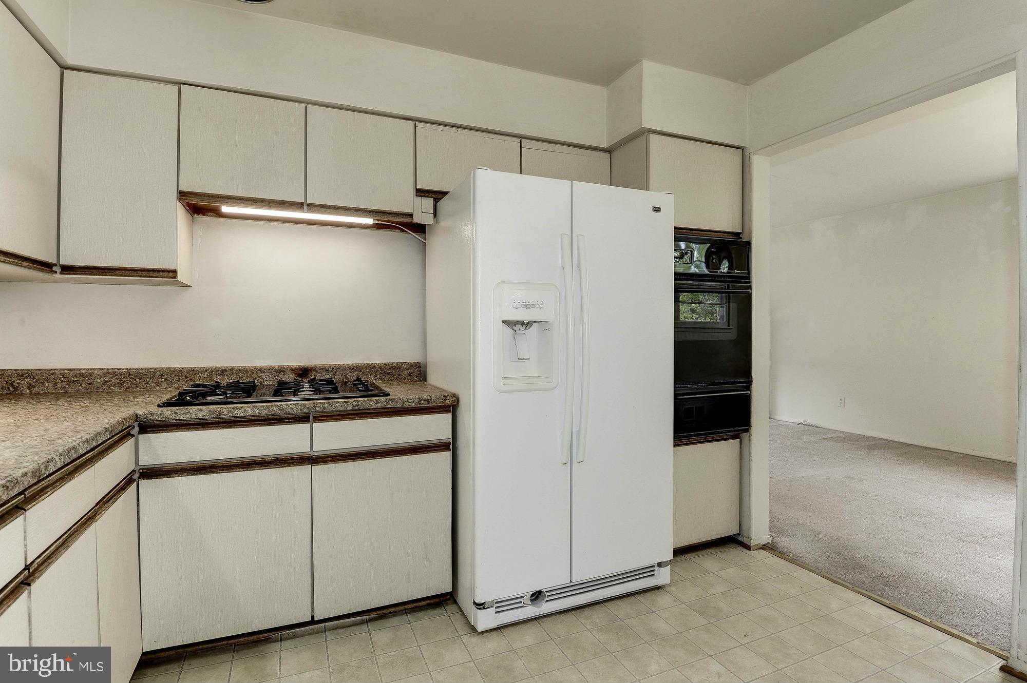8114 Carrick Lane Springfield, VA 22151 - Photo 9 of 23 Kitchen