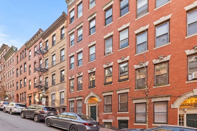 $499,000 | 33 Irving Street, Unit 4, Boston, MA 02114