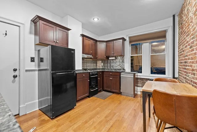 $499,000 | 33 Irving Street, Unit 4, Boston, MA 02114