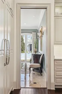 $2,590,000 | 21 Royal Palm Drive, Kenner, LA 70065