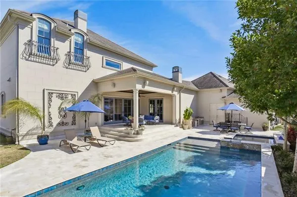 $2,590,000 | 21 Royal Palm Drive, Kenner, LA 70065