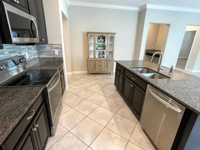 $2,500 | 13339 Orca Sound Drive, Riverview, FL 33579