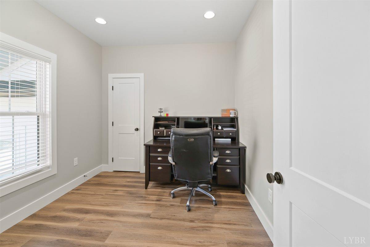 4639 Lowry Road Goode, VA 24556 - Photo 24 of 76 a view of a livingroom with furniture