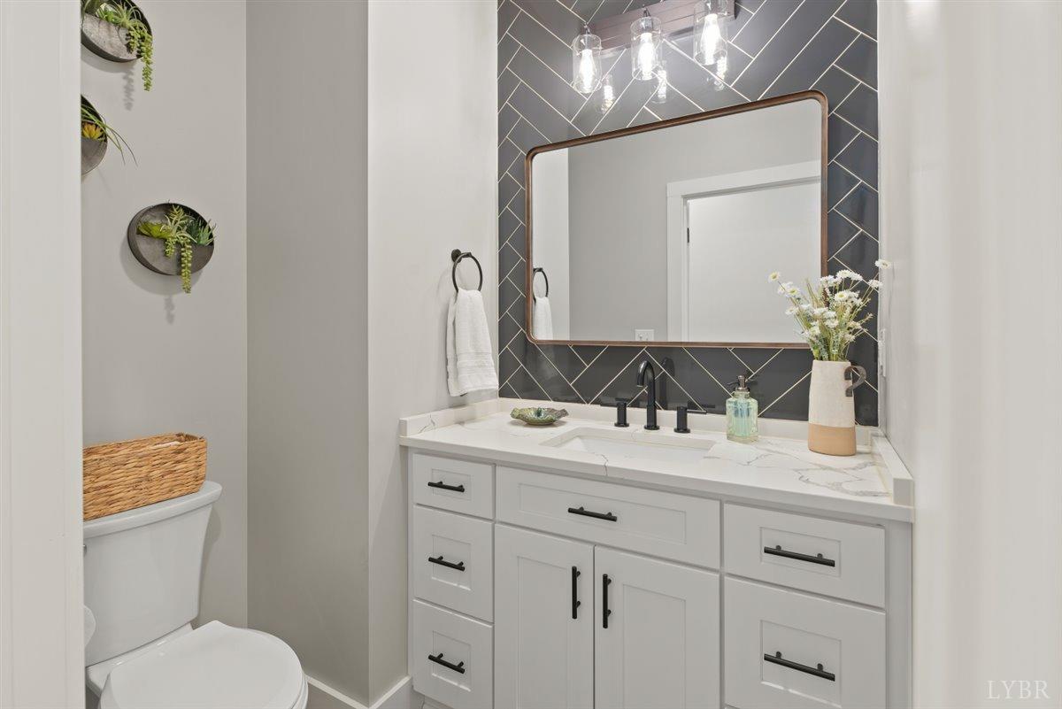 4639 Lowry Road Goode, VA 24556 - Photo 37 of 76