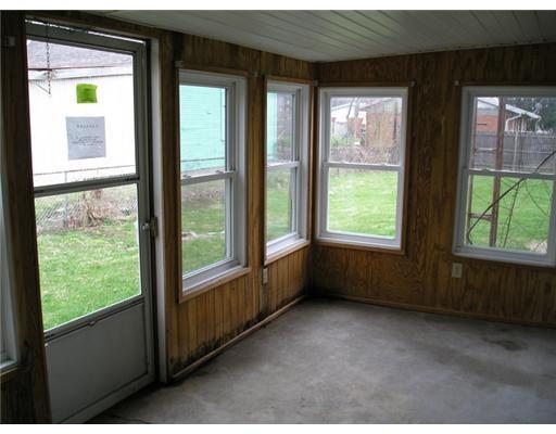 1902 Center Springfield Oh 45503 Springfield, OH 45506 - Photo 7 of 9