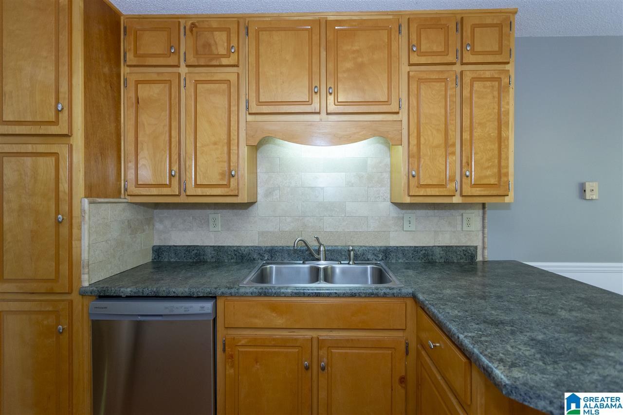 440 Stonebridge Road Irondale, AL 35210 - Photo 14 of 41