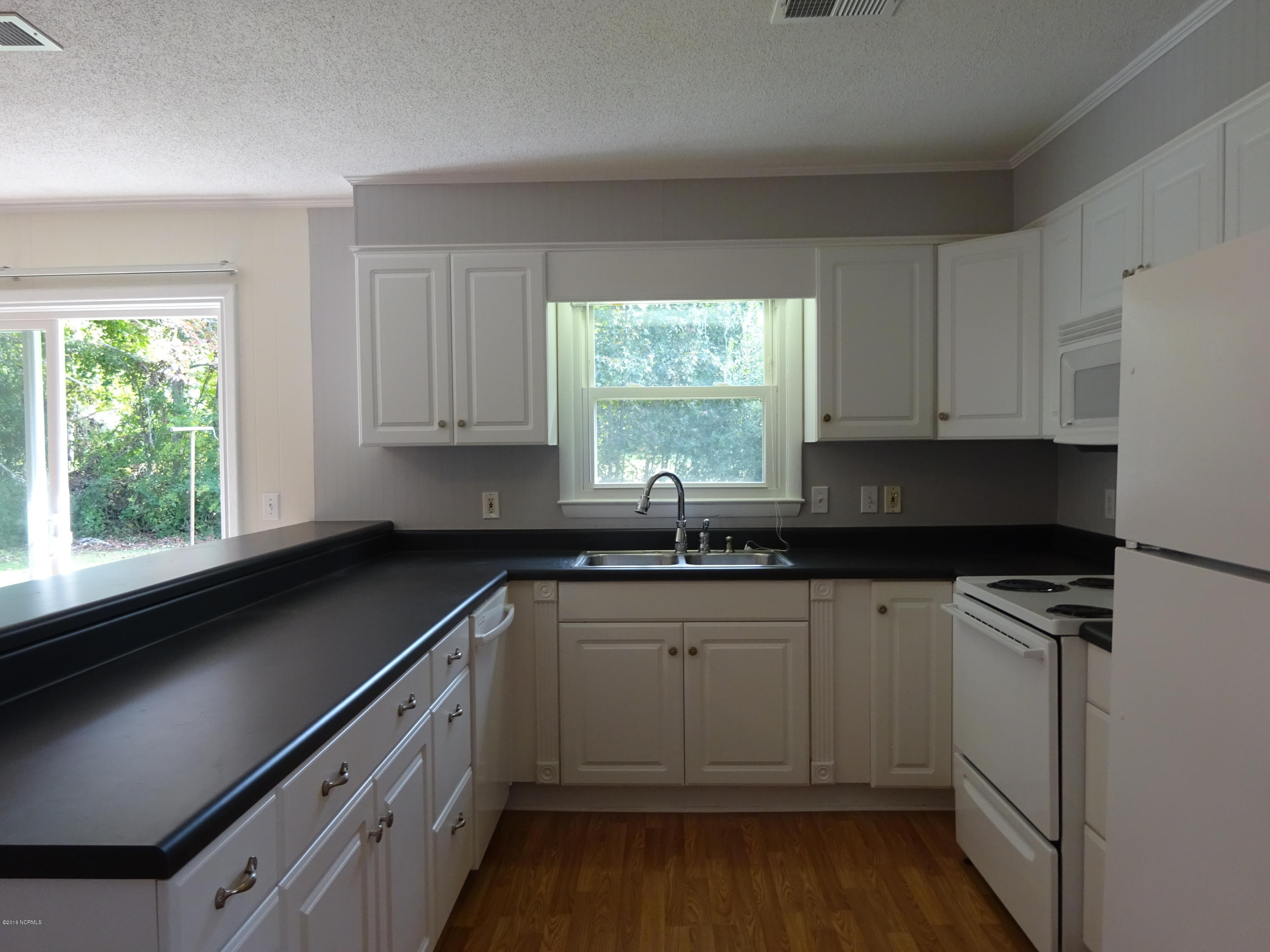 19 Apple Road Castle Hayne, NC 28429 - Photo 8 of 20 DSC00073