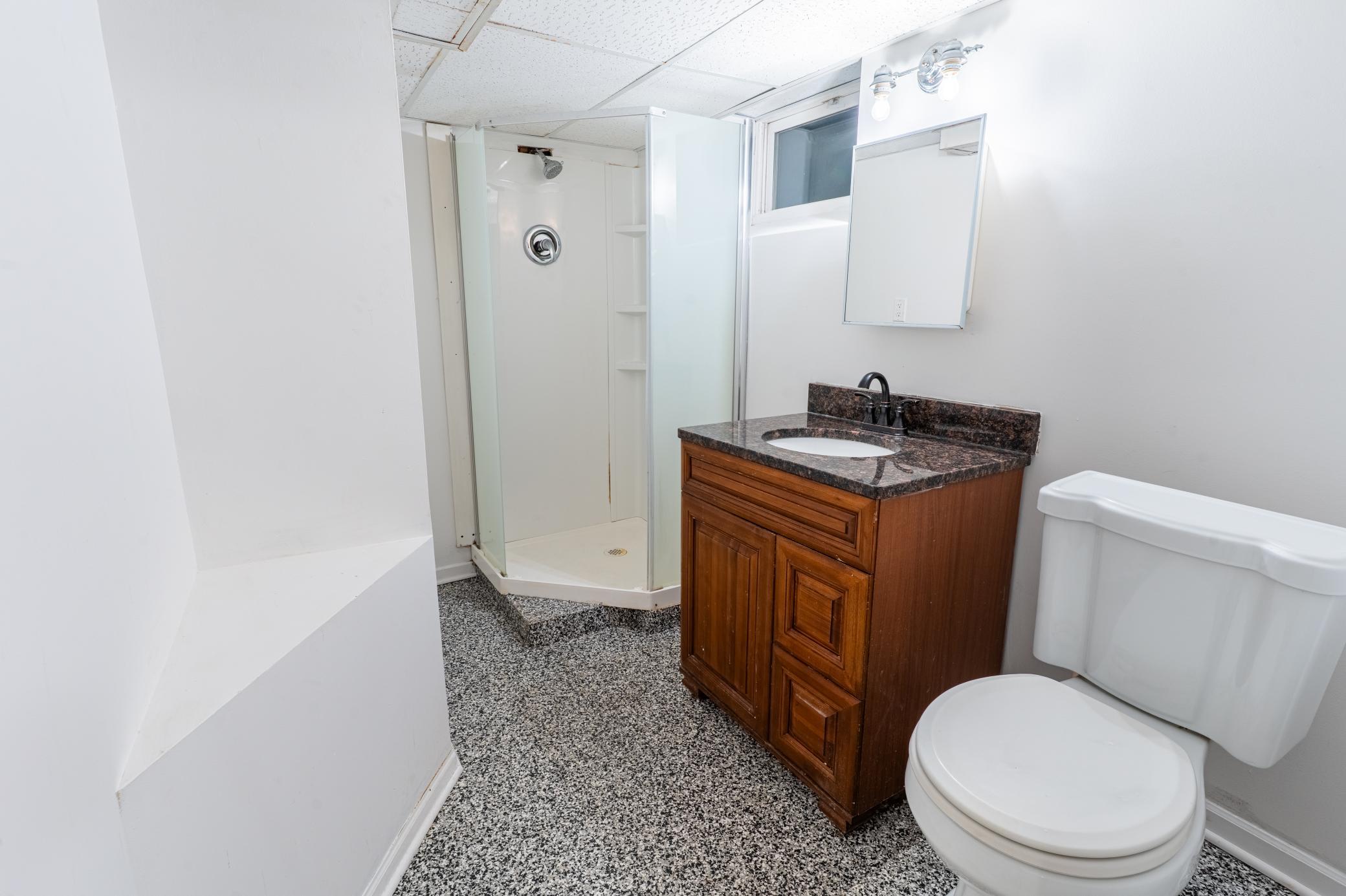 1740 Onacrest Curve Maplewood, MN 55117 - Photo 13 of 16