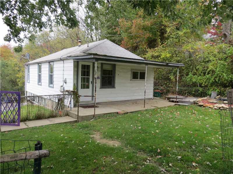 202-204 Foxwood Road Coraopolis, PA 15108 - Photo 2 of 8 Exterior Front.