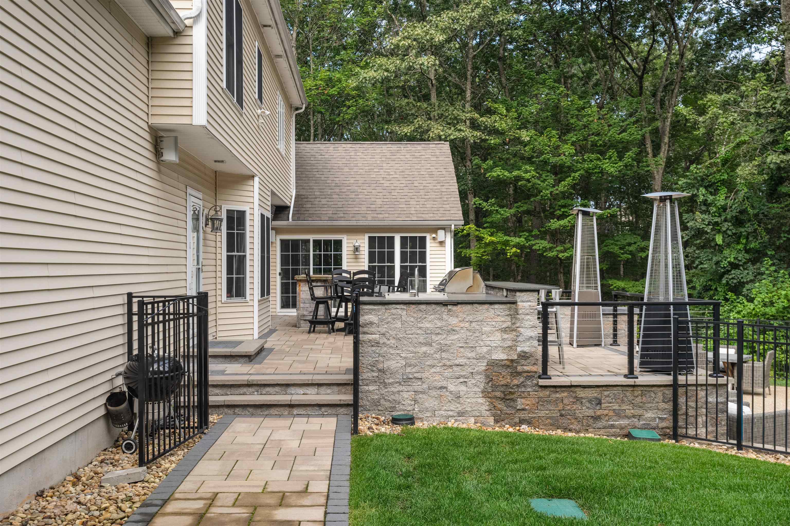 36 Northland Road Windham, NH 03087 - Photo 40 of 50
