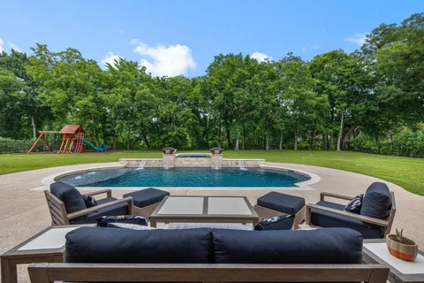 $1,299,000 | 4926 Beekman Drive, Missouri City, TX 77459