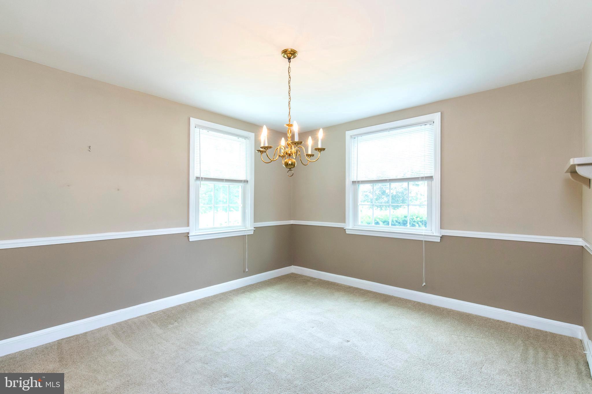 611 Newlin Road Springfield, PA 19064 - Photo 15 of 27 Dining area