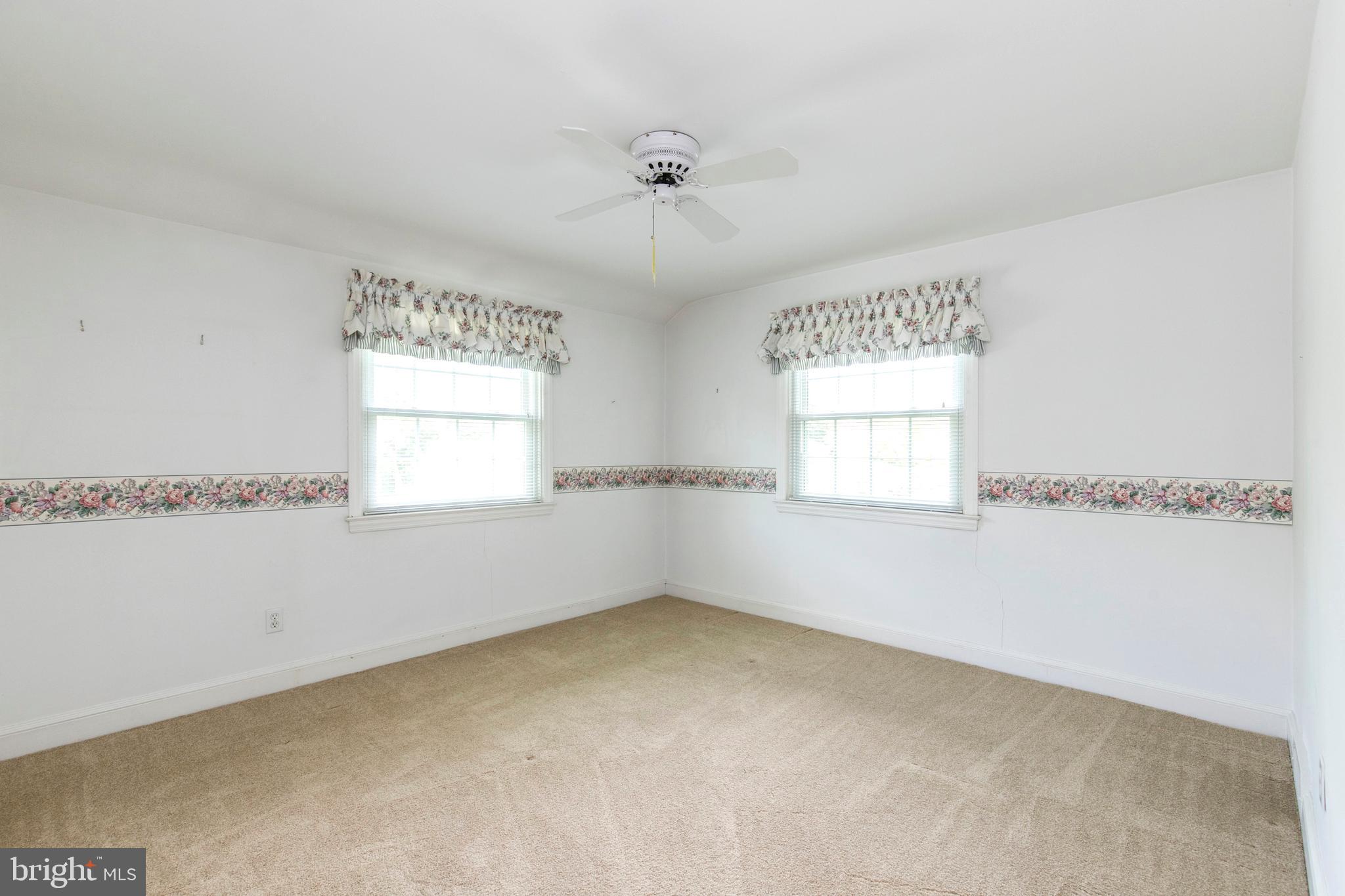 611 Newlin Road Springfield, PA 19064 - Photo 22 of 27 Bedroom3
