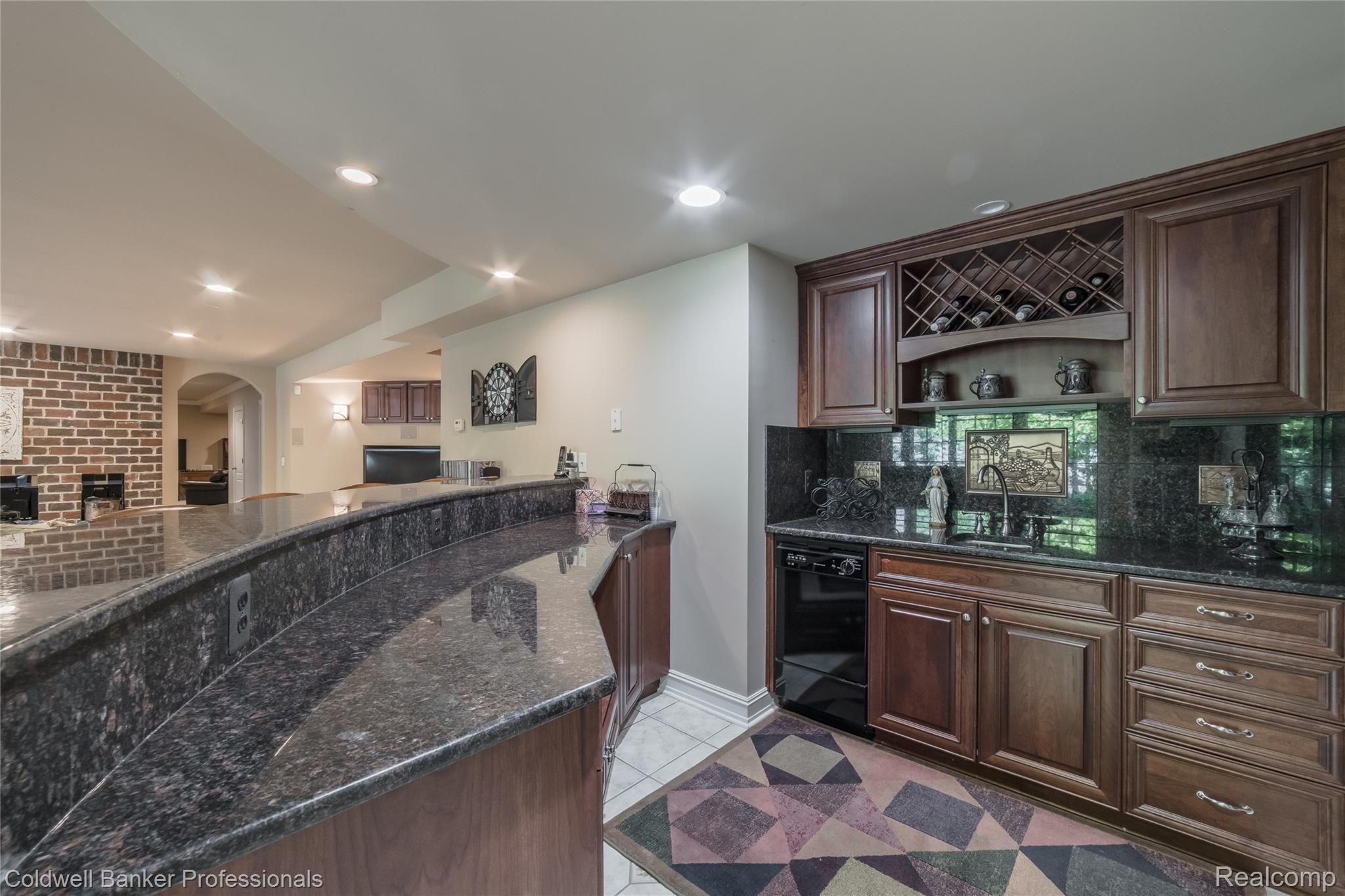6998 Oakhurst Ridge Road Clarkston, MI 48348 - Photo 53 of 80 6998 OakhurstRidge-54.jpg