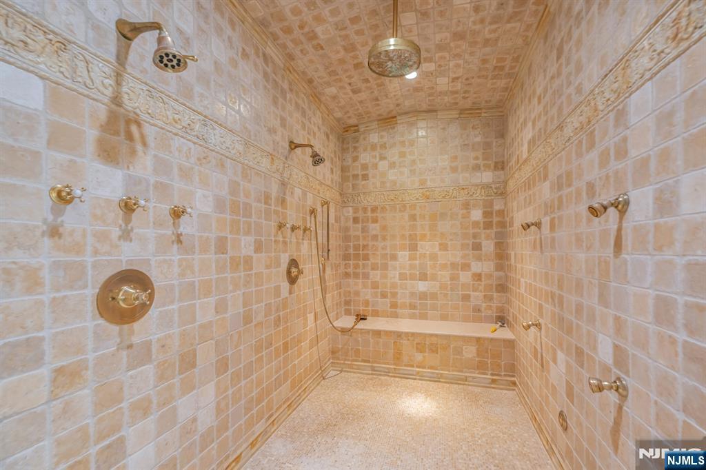 7 Buckingham Drive Alpine, NJ 07620 - Photo 30 of 48