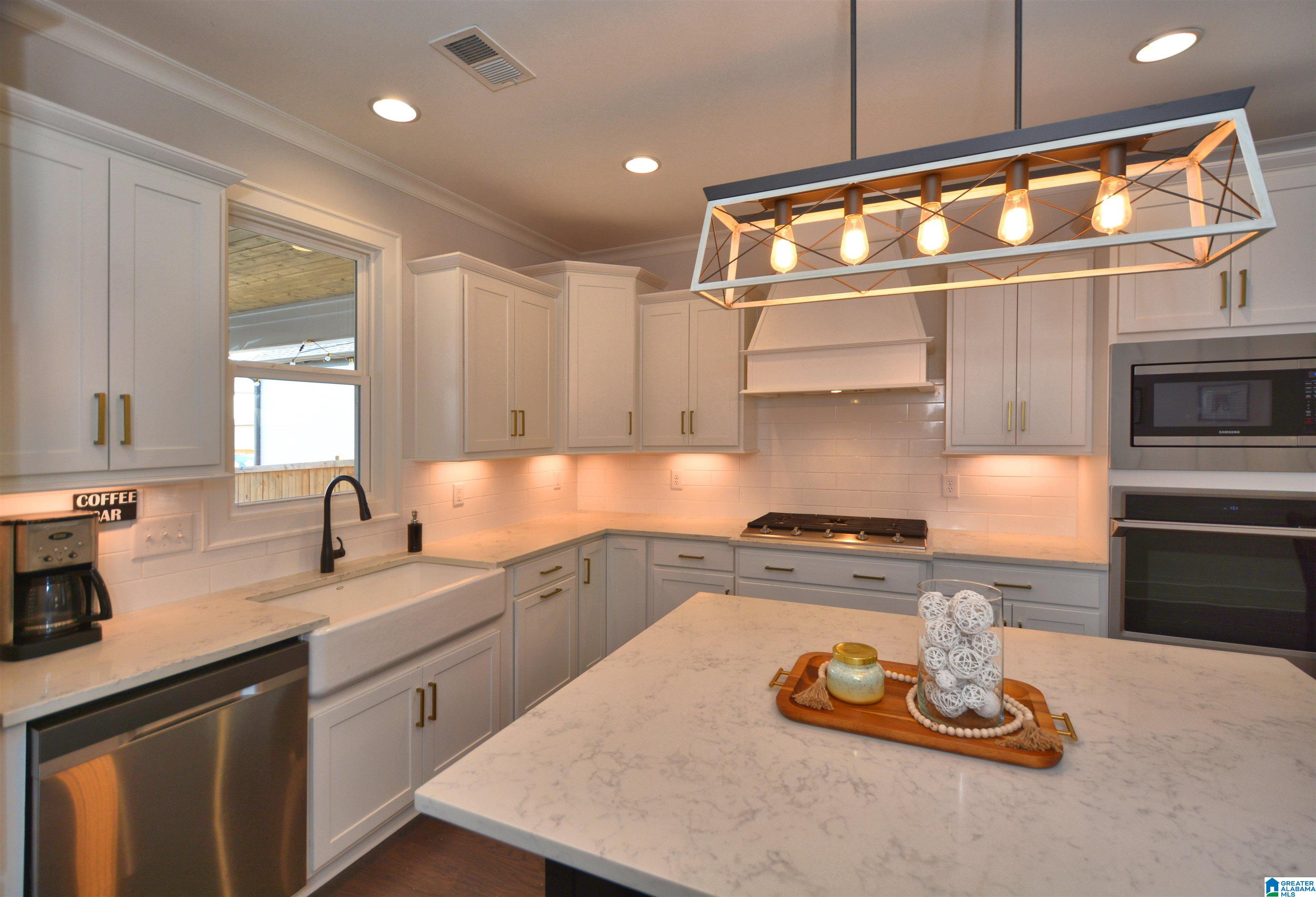 2801 Falliston Lane Birmingham, AL 35244 - Photo 14 of 65