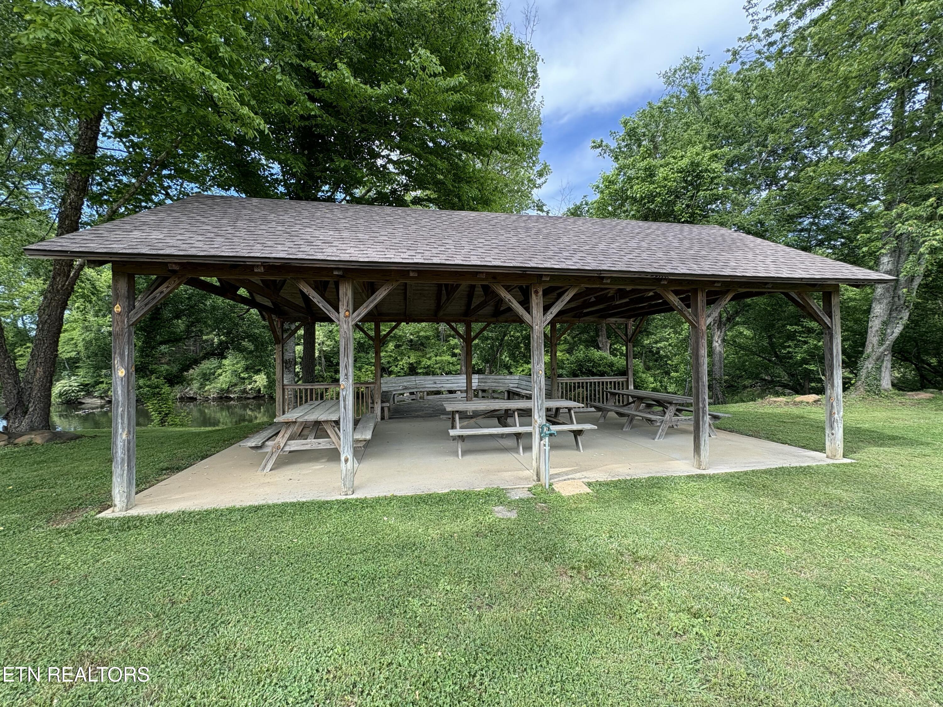 105 Poplar Grove Road Maryville, TN 37804 - Photo 13 of 23 IMG_2044
