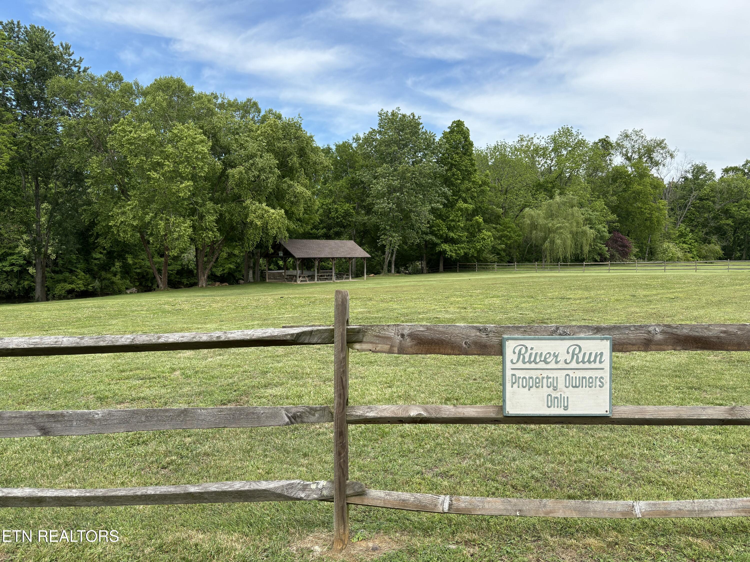 105 Poplar Grove Road Maryville, TN 37804 - Photo 15 of 23 IMG_2035