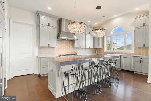 $3,495,000 | 3 Cumberland Circle, Ivyland, PA 18974