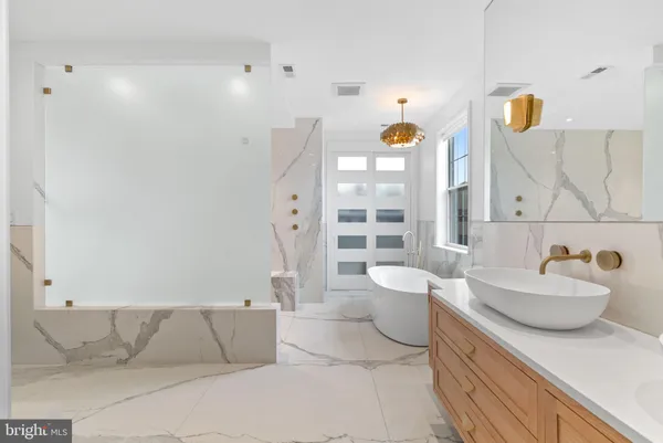 $3,495,000 | 3 Cumberland Circle, Ivyland, PA 18974