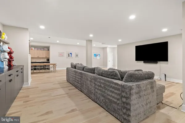 $3,495,000 | 3 Cumberland Circle, Ivyland, PA 18974