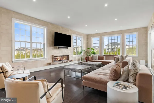 $3,495,000 | 3 Cumberland Circle, Ivyland, PA 18974