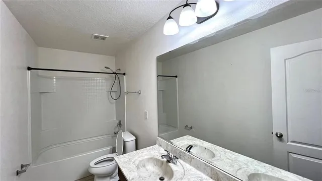 $2,400 | 3721 Maidencain Street, Clermont, FL 34714