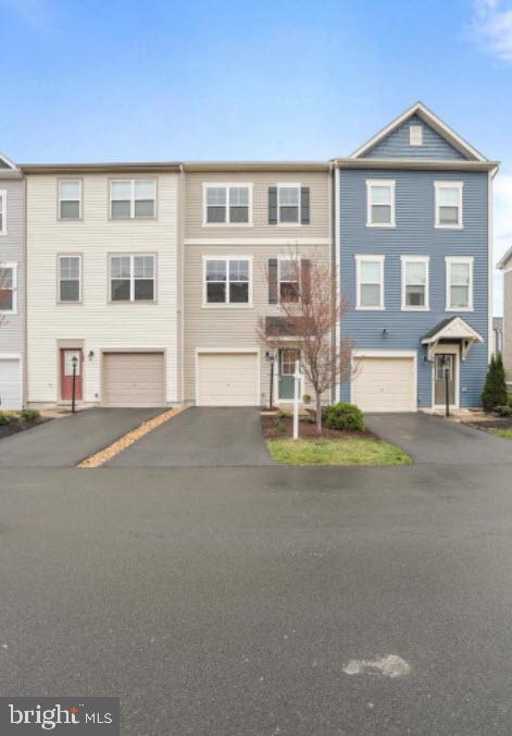 105 Pintangle Court Stephenson, VA 22656 - Photo 2 of 12