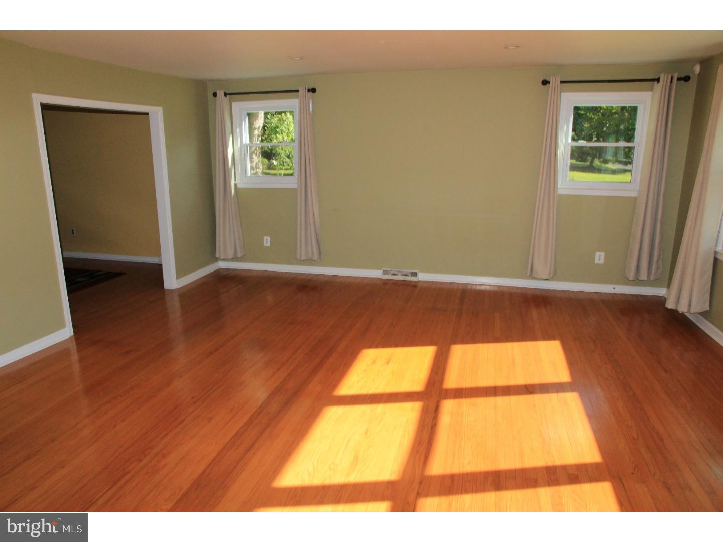 3836 Blake Road Huntingdon Valley, PA 19006 - Photo 4 of 25 Living Room