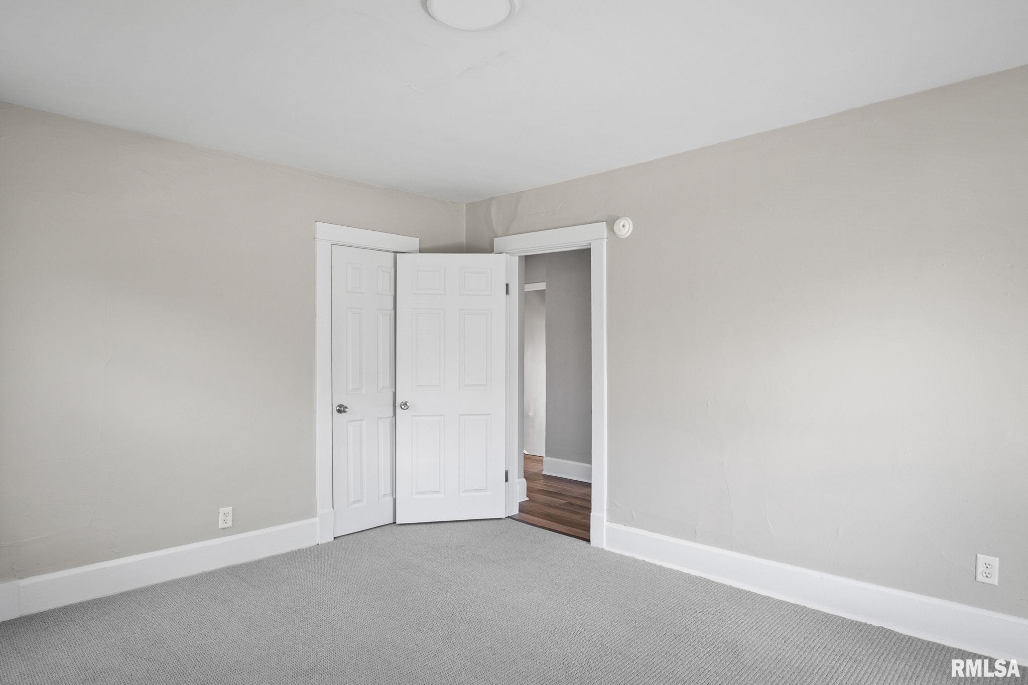 841 24th Street Rock Island, IL 61201 - Photo 18 of 30