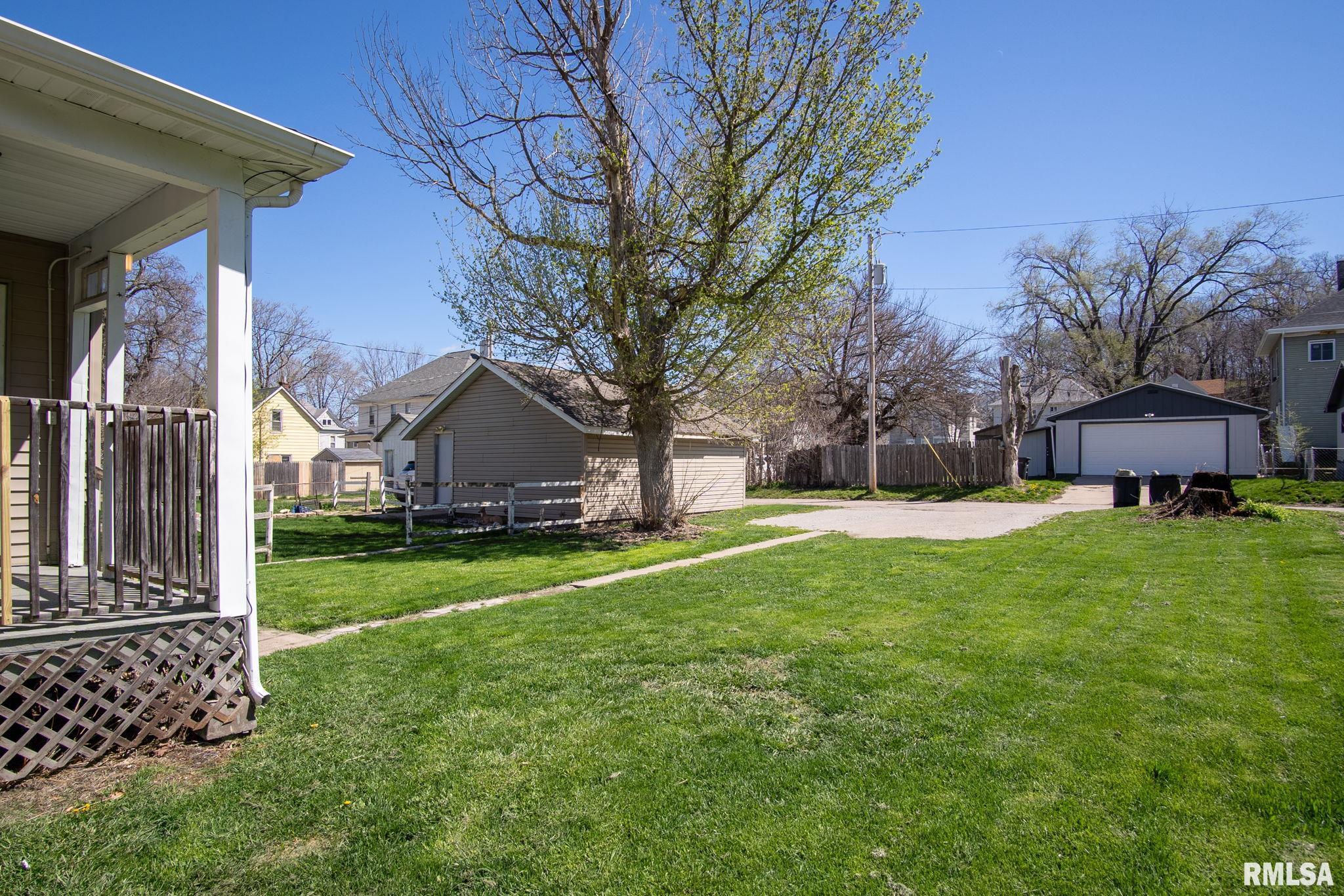 841 24th Street Rock Island, IL 61201 - Photo 27 of 30