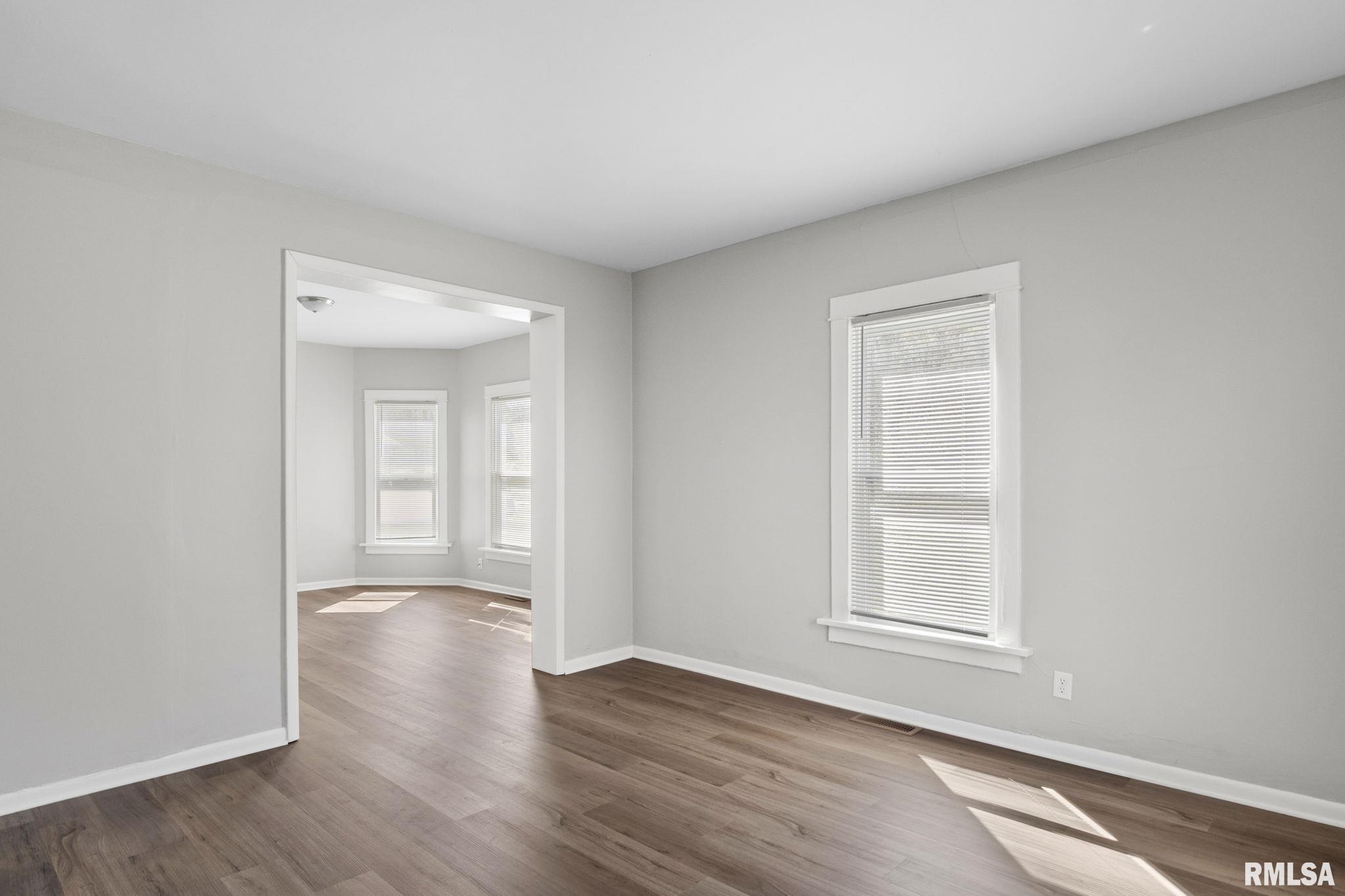 841 24th Street Rock Island, IL 61201 - Photo 10 of 30
