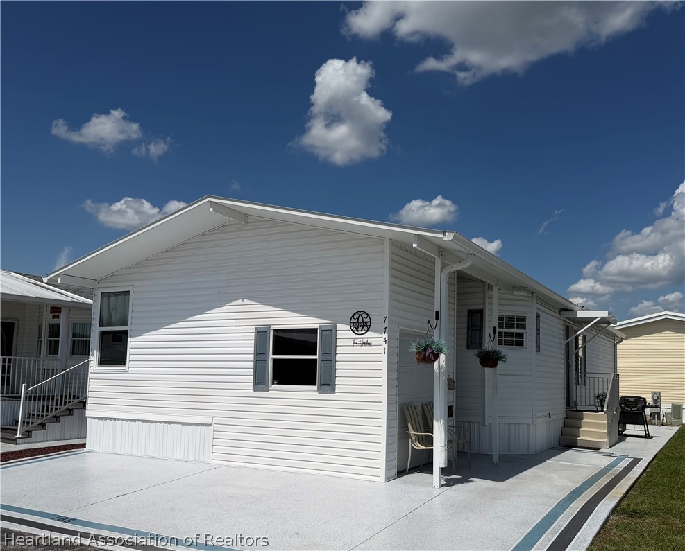 7741 Center Road Zolfo Springs, FL 33890 - Photo 5 of 18