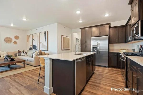 $483,900 | 1772 North Big Star Avenue, Eagle, ID 83616