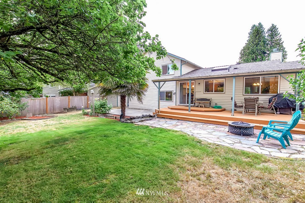 2606 180th Place Southeast Bothell, WA 98012 - Photo 18 of 22 Gallery Image 18