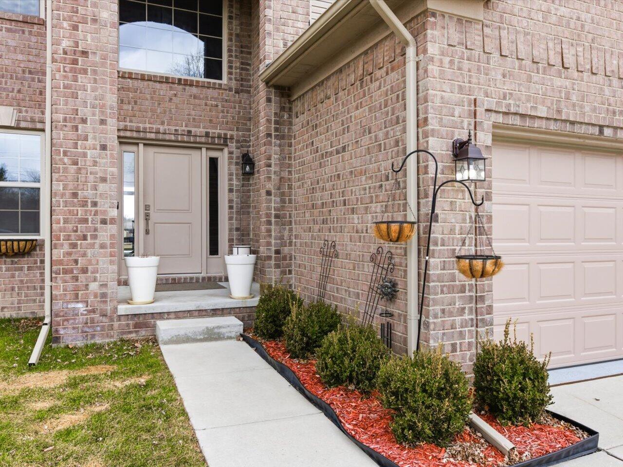 49485 Fairchild Road Macomb, MI 48042 - Photo 5 of 50 04-49485 Fairchild Rd (4)