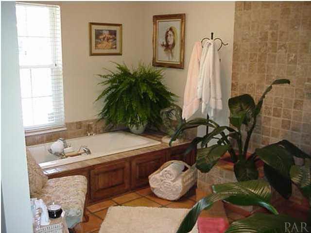 4450 Garcon Point Road Milton, FL 32583 - Photo 12 of 23 Gallery Image 12
