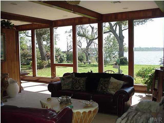 4450 Garcon Point Road Milton, FL 32583 - Photo 4 of 23 Gallery Image 4