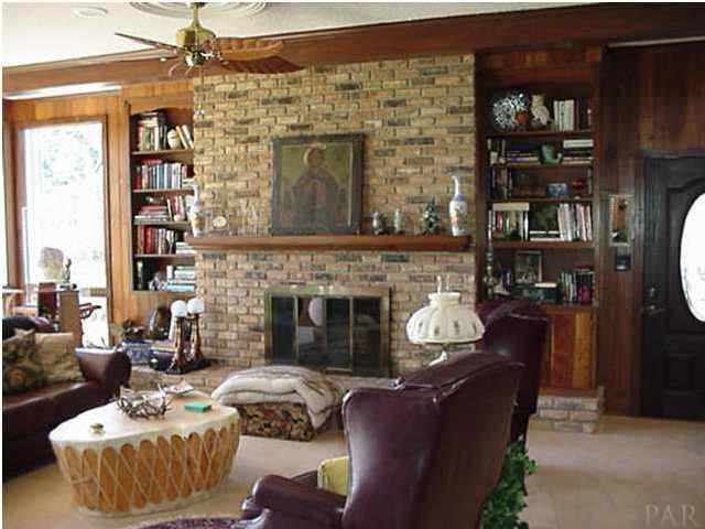 4450 Garcon Point Road Milton, FL 32583 - Photo 6 of 23 Gallery Image 6