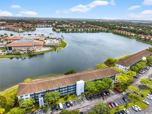 $215,000 | 1301 Southwest 134th Way, Unit 313B, Pembroke Pines, FL 33027