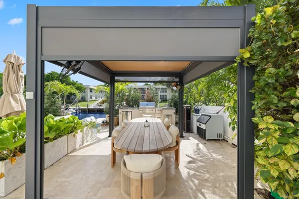$3,299,900 | 4850 Northeast 29th Avenue, Lighthouse Point, FL 33064