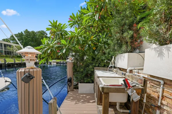$3,299,900 | 4850 Northeast 29th Avenue, Lighthouse Point, FL 33064