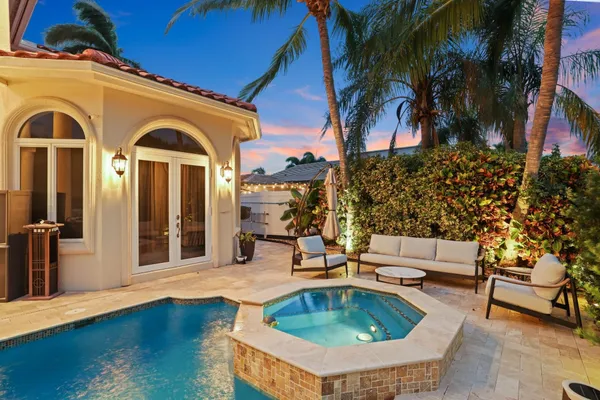 $3,299,900 | 4850 Northeast 29th Avenue, Lighthouse Point, FL 33064