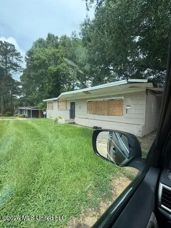 $35,000 | 1440 West McDowell Road, Jackson, MS 39204