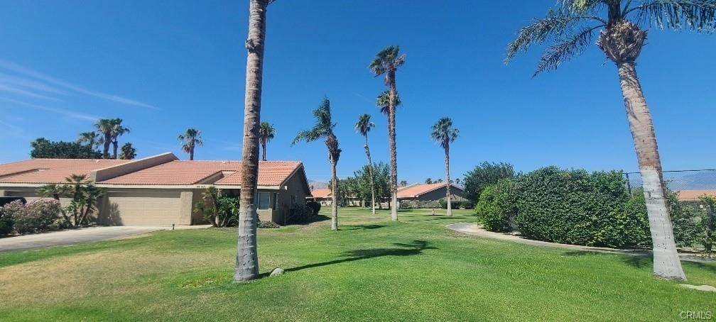 44165 East Sundown Crst Dr