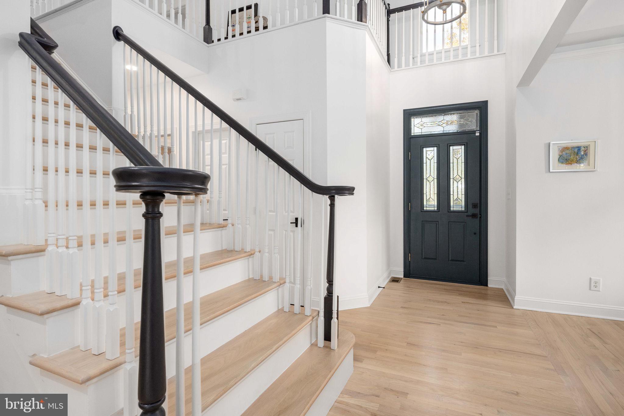 10816 Chatham Ridge Way Spotsylvania, VA 22551 - Photo 10 of 101 a view of entryway