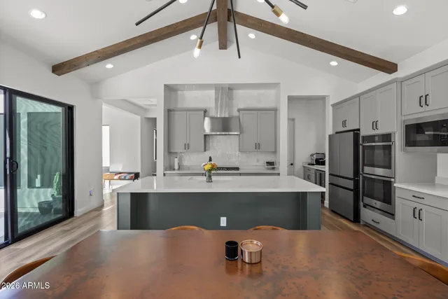 $1,020,000 | 713 East Kachina Trail, Phoenix, AZ 85042