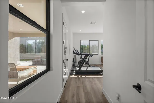 $1,020,000 | 713 East Kachina Trail, Phoenix, AZ 85042