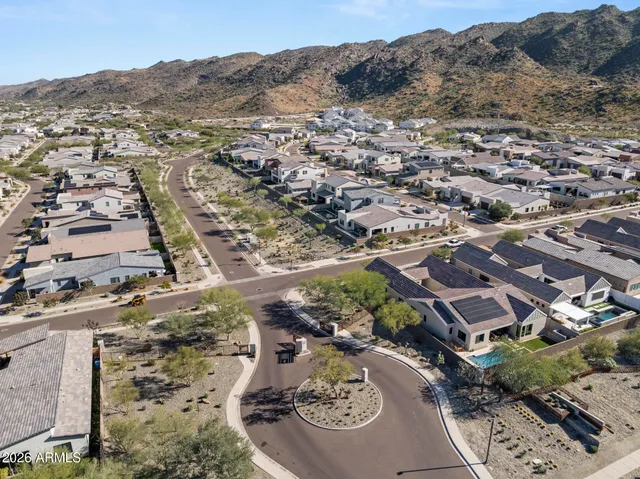 $1,020,000 | 713 East Kachina Trail, Phoenix, AZ 85042